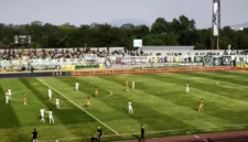 Bhayangkara Presisi Lampung FC dan Persebaya Surabaya berbagi angka dengan skor 1-1 pada laga perdana Super League 2026.