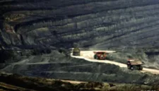 Saham PT Bumi Resources Tbk (BUMI) mencatatkan lonjakan harga sebesar 6,67% pada perdagangan Senin, 7 September 2026.