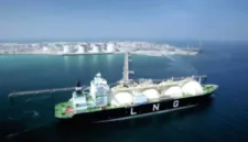 Pembeli LNG global mencari sumber pasokan baru untuk menghindari gangguan distribusi akibat dampak perang Iran.