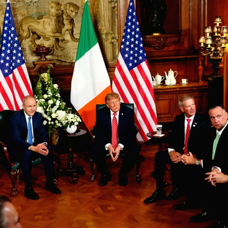 Penyatuan Irlandia — Donald Trump memberikan komentar mengejutkan terkait gagasan penyatuan kembali Irlandia.