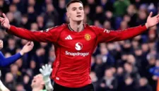 Benjamin Sesko berpeluang tampil sebagai starter dalam laga Everton melawan Manchester United.