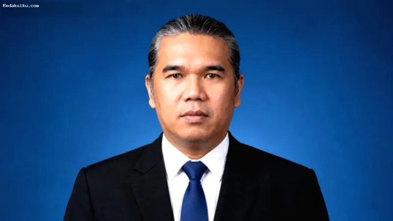Peran Kampus — Harry Yogsunandar, dosen Ilmu Komunikasi FISIP Unsri, berbicara di hadapan audiens.