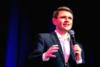 James Talarico menerima dukungan politik untuk kampanye Senat Texas.