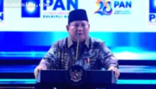 Presiden Prabowo Subianto menanggapi kritik para pakar dan menekankan pentingnya integritas moral serta objektivitas data.