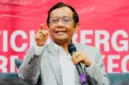 Mahfud MD membeberkan alasan KPK belum memeriksa Menteri ATR Nusron Wahid dalam kasus dugaan suap HGB Summarecon Agung.