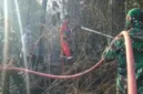 Pemerintah mengerahkan 64 pesawat dan 54 ribu personel gabungan untuk menanggulangi kebakaran hutan dan lahan.