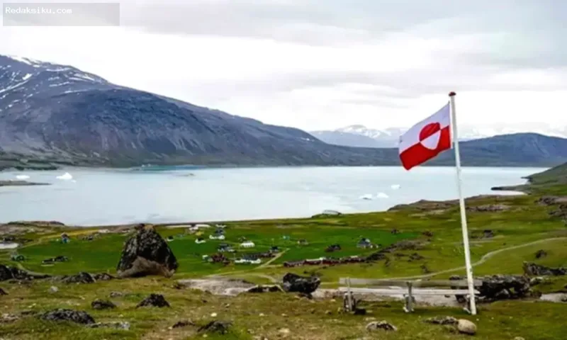 Ilustrasi peta wilayah Arktik dan Greenland terkait rencana pembukaan pangkalan militer AS.