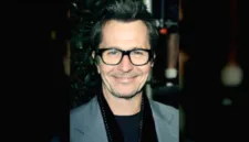 Aktor senior Gary Oldman menyatakan bahwa pemeran baru James Bond sudah dipilih oleh pihak studio.