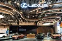 Lexus Indonesia mencatatkan lonjakan pemesanan kendaraan yang melampaui target pada pameran GIIAS 2026 di Jakarta.
