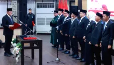 Sekretaris Daerah Sumsel Edward Candra melantik tujuh anggota KPID periode 2026-2029 di Palembang.