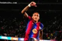 Raphinha resmi memperpanjang kontraknya bersama Barcelona hingga tahun 2029.