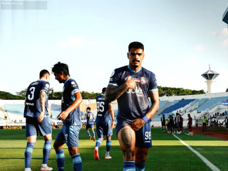 Jadwal Arema FC — Pertandingan Super League antara Arema FC dan Persik Kediri di Stadion Kanjuruhan Malang.