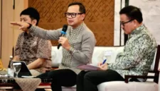 Wamendagri Bima Arya meminta pemerintah daerah menggali potensi lokal guna mencapai target pertumbuhan ekonomi 8 persen.