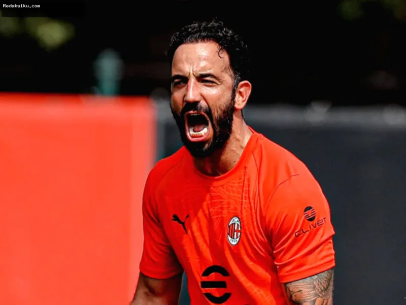 Pelatih AC Milan Ruben Amorim menjelang laga pekan ketiga Liga Italia melawan Juventus di Allianz Stadium.