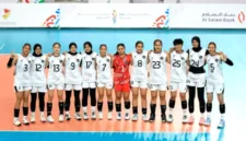 Timnas voli putri Indonesia memastikan tiket perempat final setelah mengalahkan Nepal 3-0 di Nagoya, Jepang.