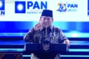 Presiden Prabowo Subianto memberikan pidato dalam acara Puncak Perayaan HUT ke-28 PAN di Jakarta Pusat, Jumat malam (18/9/2026).