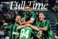 Jay Idzes Ditarik Keluar — Jay Idzes saat membela Sassuolo dalam pertandingan Serie A melawan Juventus.