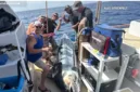 Kapten Alec Stockfelt bersama krunya berhasil menangkap ikan blue marlin seberat 648 pon di perairan San Diego.