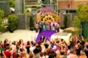 Wonka’s The Golden Ticket menghadirkan kompetisi realitas yang menguji batas fisik dan mental pesertanya di Netflix.