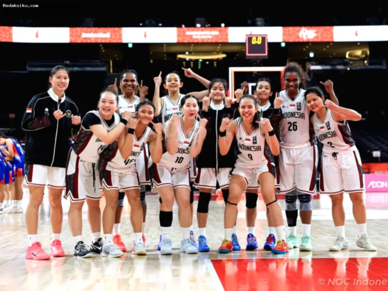 Timnas Basket Putri Indonesia merayakan kemenangan atas Thailand di Asian Games 2026