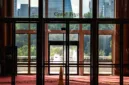 Dokumen internal mengungkap upaya perubahan arah politik di dalam pengelolaan gedung Kennedy Center.