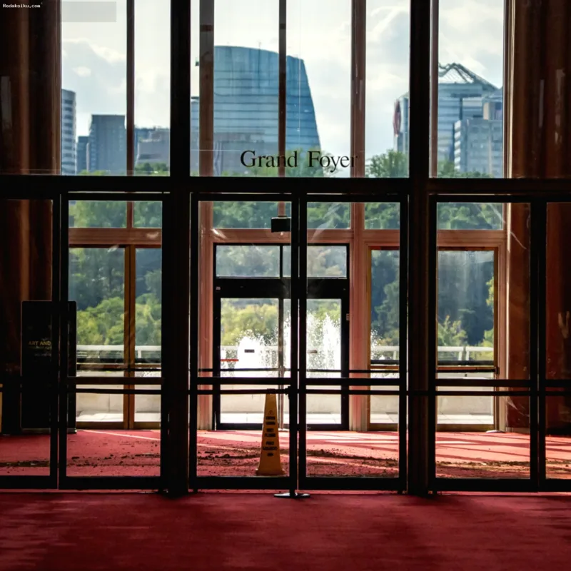 Donald Trump — Gedung John F. Kennedy Center for Performing Arts di Amerika Serikat