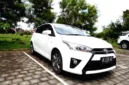 Toyota Yaris G 2015 tetap menjadi salah satu pilihan hatchback bekas yang banyak dicari karena tangguh dan irit.