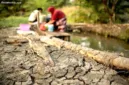 Sebanyak 13 desa di Bangka Belitung mengalami krisis air bersih akibat musim kemarau panjang.