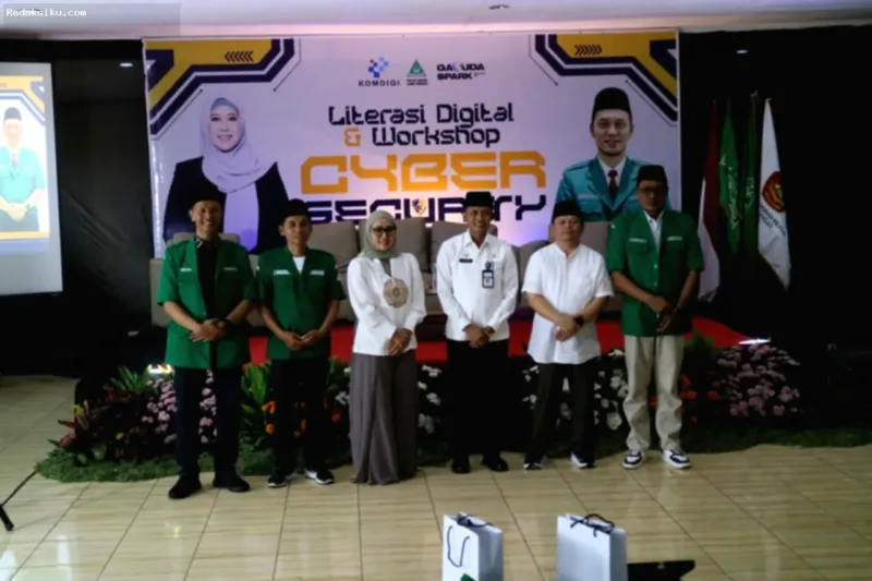 PW GP Ansor Jawa Tengah mengadakan workshop literasi digital dan keamanan siber untuk hadapi ancaman siber.