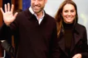Kate Middleton dan Pangeran William terlihat dalam kunjungan publik mereka ke sebuah pub di Skotlandia.