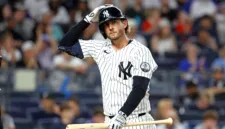 Manajer Aaron Boone memutuskan untuk tetap mempertahankan Ryan McMahon di posisi third base menjelang babak playoffs Yankees.