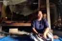 Anak Suginanto mogok sekolah akibat perundungan setelah sang ayah ditahan karena kasus pencurian di Bojonegoro.