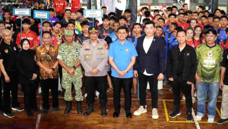 Kejurprov IBCA MMA Jatim — Ratusan atlet bertanding dalam Kejurprov IBCA MMA Jawa Timur di Kota Blitar