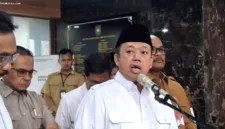 Menteri ATR/BPN Nusron Wahid memberikan keterangan resmi usai kantornya menjadi target operasi tangkap tangan KPK.