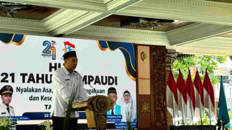 peran strategis guru PAUD — Wakil Bupati Mojokerto Muhammad Rizal Octavian memberikan sambutan dalam perayaan HUT ke-21 HIMPAUDI