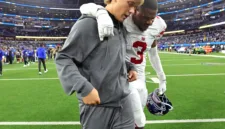 Odell Beckham Jr. menyampaikan simpati atas cedera yang dialami Jaxson Dart saat memperkuat New York Giants.