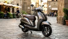 Yamaha Grand Filano Hybrid Lux 2026 hadir dengan memadukan estetika klasik Eropa dan teknologi modern untuk mobilitas perkotaan.