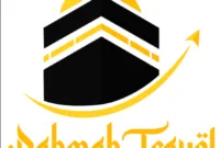 Rahmah Travel — Suasana calon jamaah umroh sedang melakukan persiapan perjalanan ibadah ke Tanah Suci
