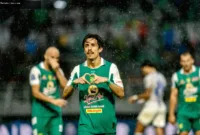 Gelandang Persebaya Francisco Rivera siap menghadapi tekanan Bonek jelang laga melawan Bhayangkara FC.
