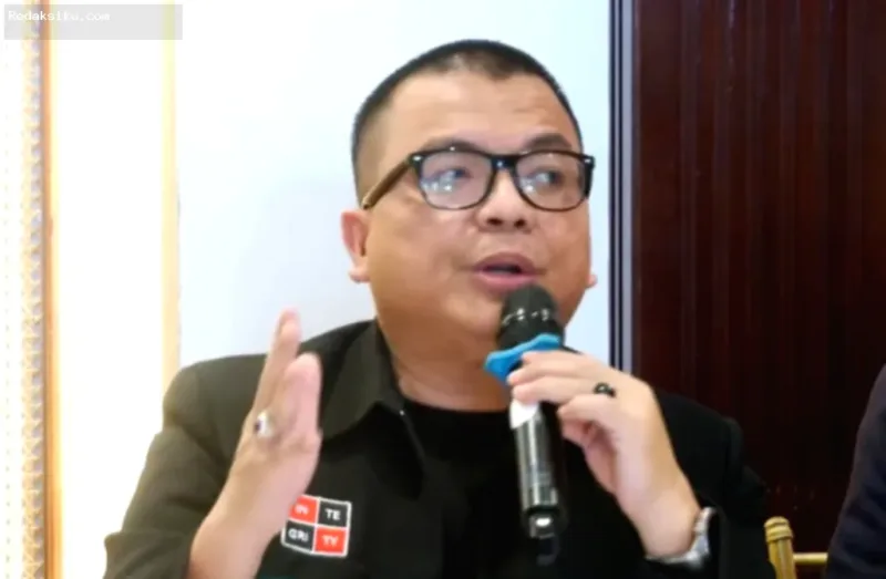 Pakar hukum tata negara Denny Indrayana memberikan penjelasan terkait gugatan syarat cawapres Gibran.