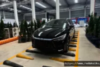 Pabrik perakitan kendaraan listrik BYD resmi beroperasi di Subang, Jawa Barat.
