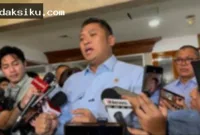 Makan Bergizi Gratis — Kepala Badan Gizi Nasional Sudaryono memberikan keterangan pers terkait kasus dugaan keracunan massal program makan gratis.