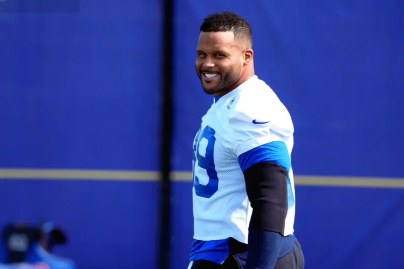 Aaron Donald bersiap kembali memperkuat lini pertahanan Los Angeles Rams dalam pertandingan melawan New York Giants.