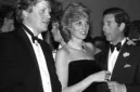 Charles Spencer merilis memoar berjudul Swan Song untuk meluruskan sejarah kehidupan Putri Diana.