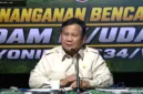 Presiden Prabowo Subianto menerima laporan khusus dari Satuan Tugas Penertiban Kawasan Hutan di Padepokan Garuda Yaksa, Bogor.