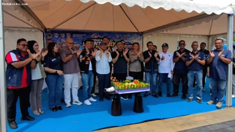 Kejurnas Sprint Rally Batang — Mobil reli melaju kencang di lintasan KEK Industropolis Batang saat Kejurnas Sprint Rally 2026