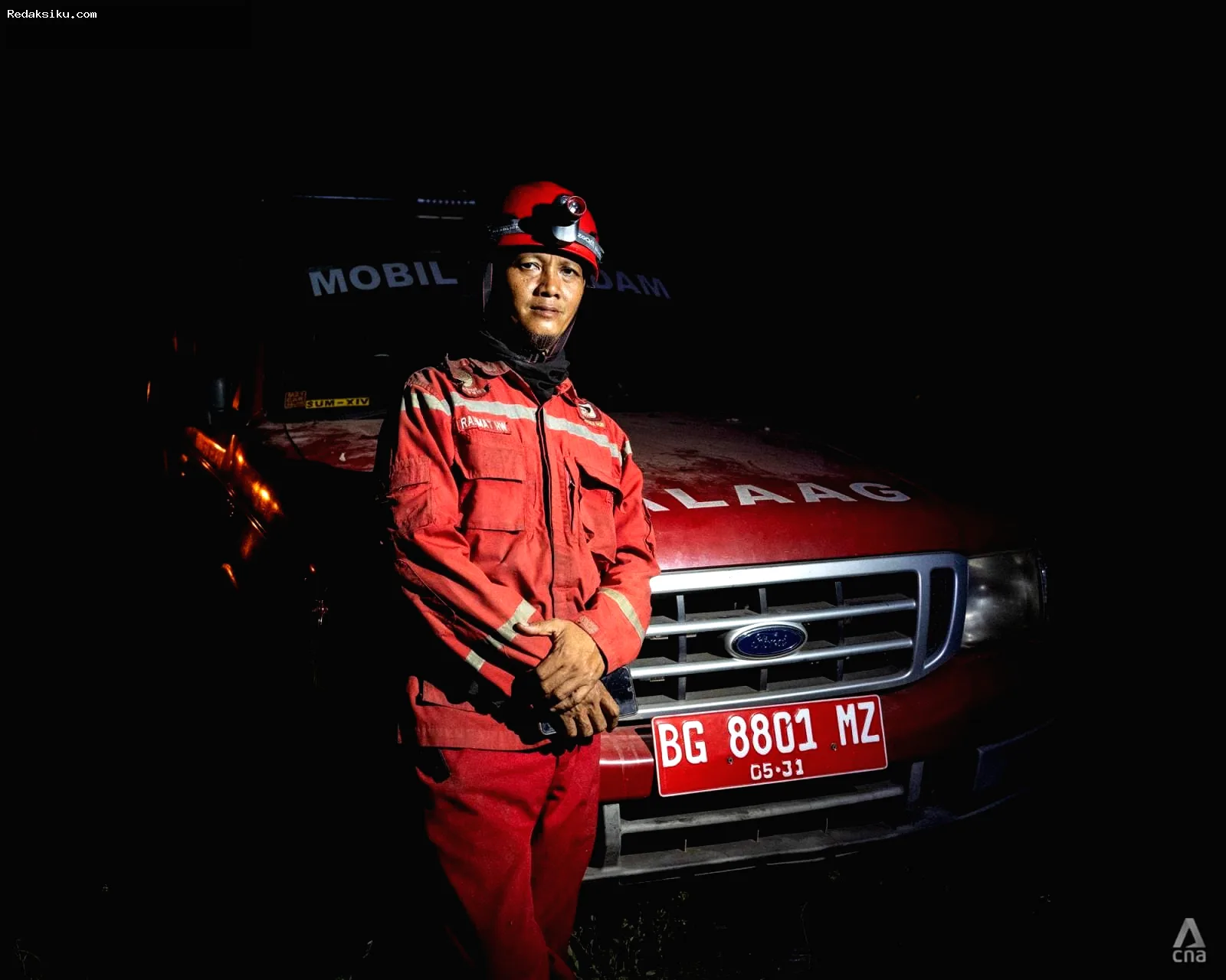 Perjuangan Petugas di Garis Depan Karhutla Sumatra