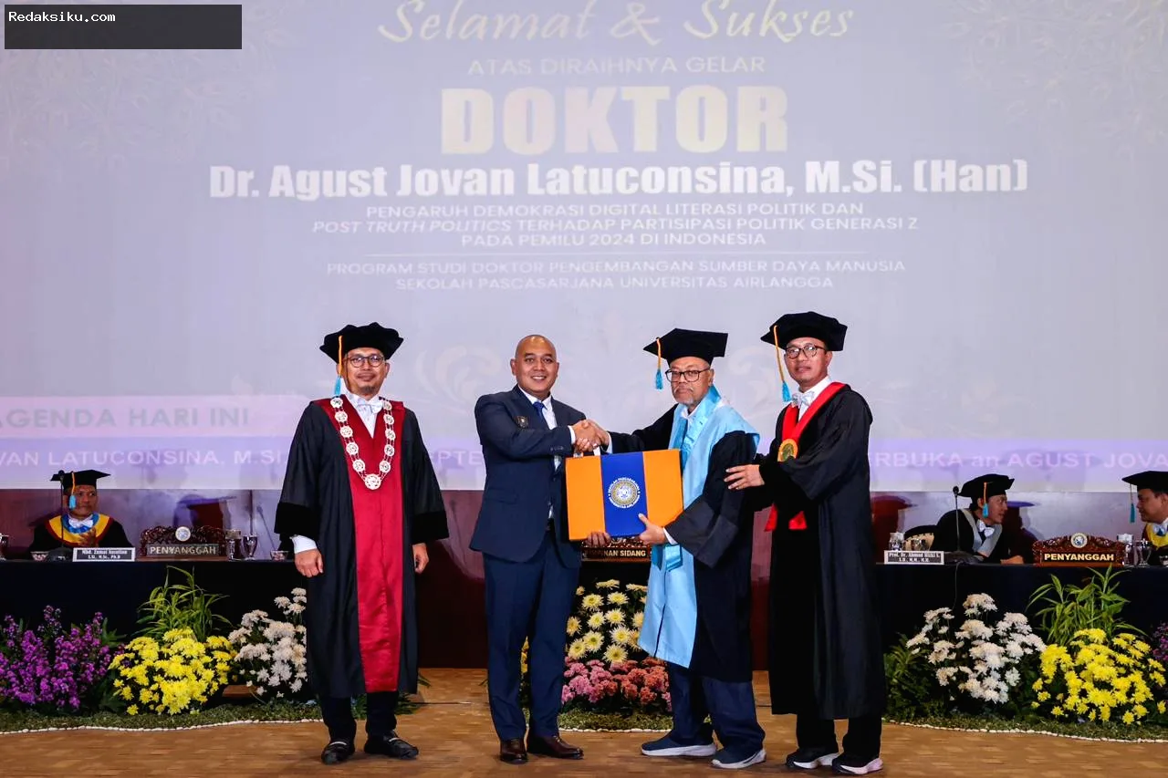 Jovan Latuconsina Raih Gelar Doktor Unair Bahas Politik Gen Z Jovan Latuconsina Raih Gelar Doktor Unair Bahas Politik Gen Z