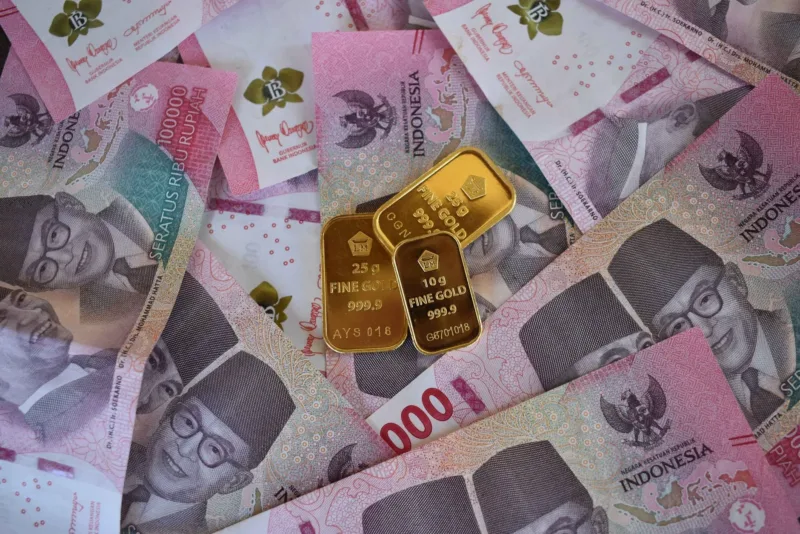 Grafik pertumbuhan total deposito valuta asing di sektor perbankan nasional