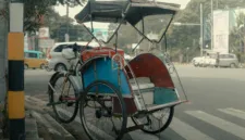 Pemkot Serang menjajaki kerja sama strategis dengan Perum DAMRI guna merevitalisasi sistem transportasi publik perkotaan.